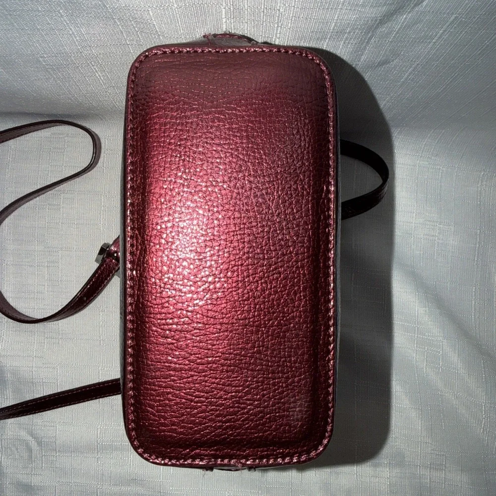HOBO international red